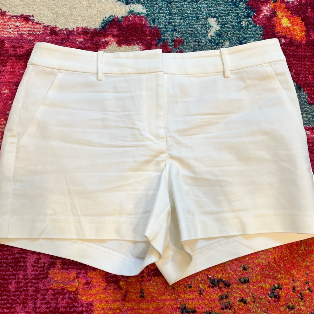 Loft Riviera Short Size 10